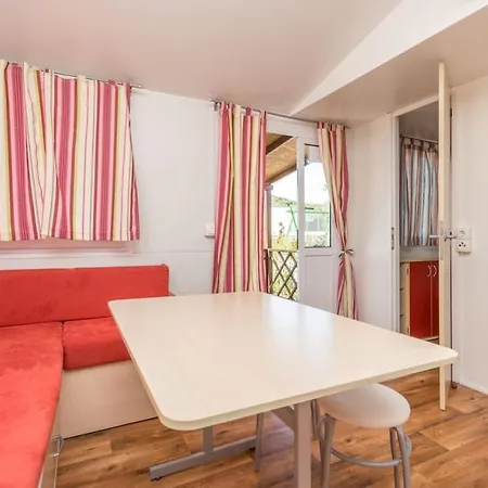 Drage 17819c דירה *