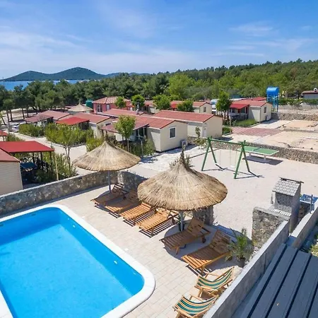 Apartment Drage 17819c Pakostane
