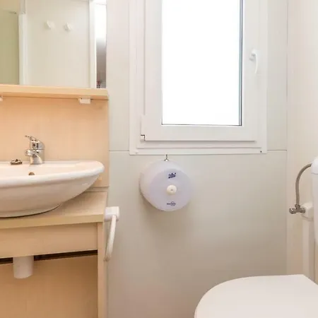 דירה Drage 17819c פאקוסטאן