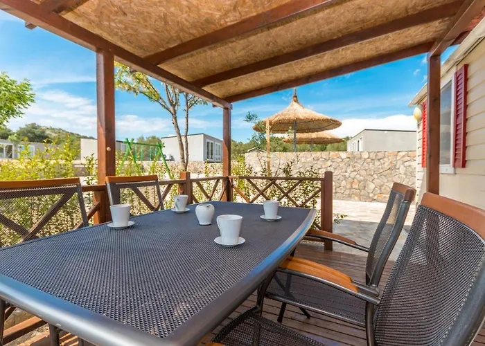 Drage 17819c Lägenhet *