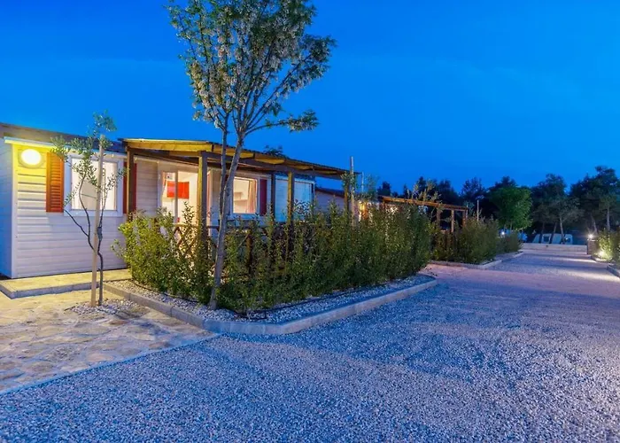 Lägenhet Drage 17819c *