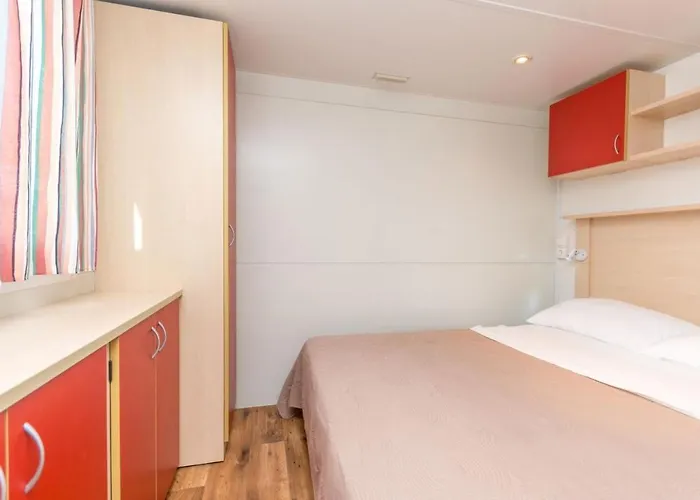 Drage 17819c * Пакоштане